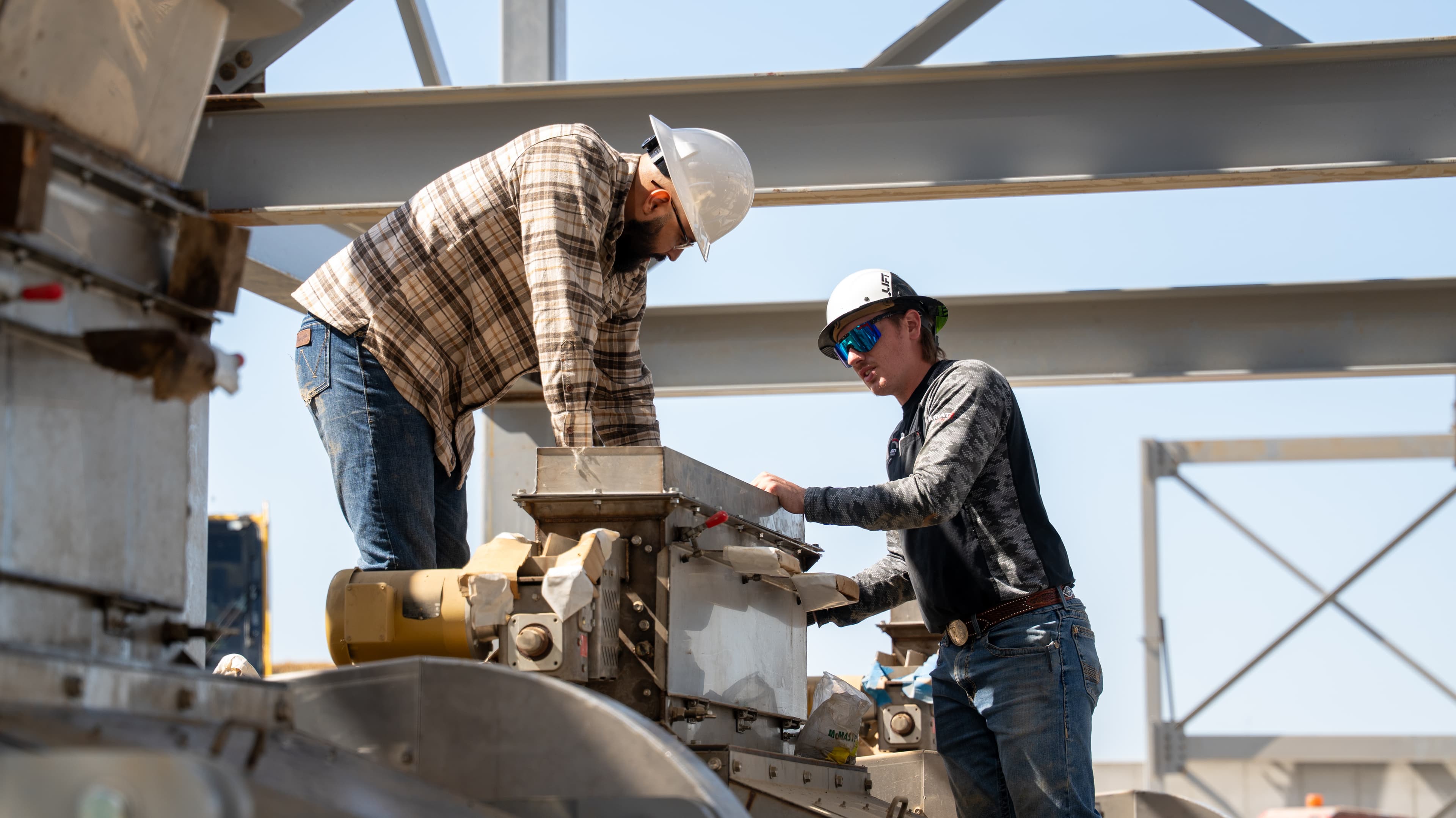 California Feed Yard Flaker and Steam Chest Installation — image 17 of 23