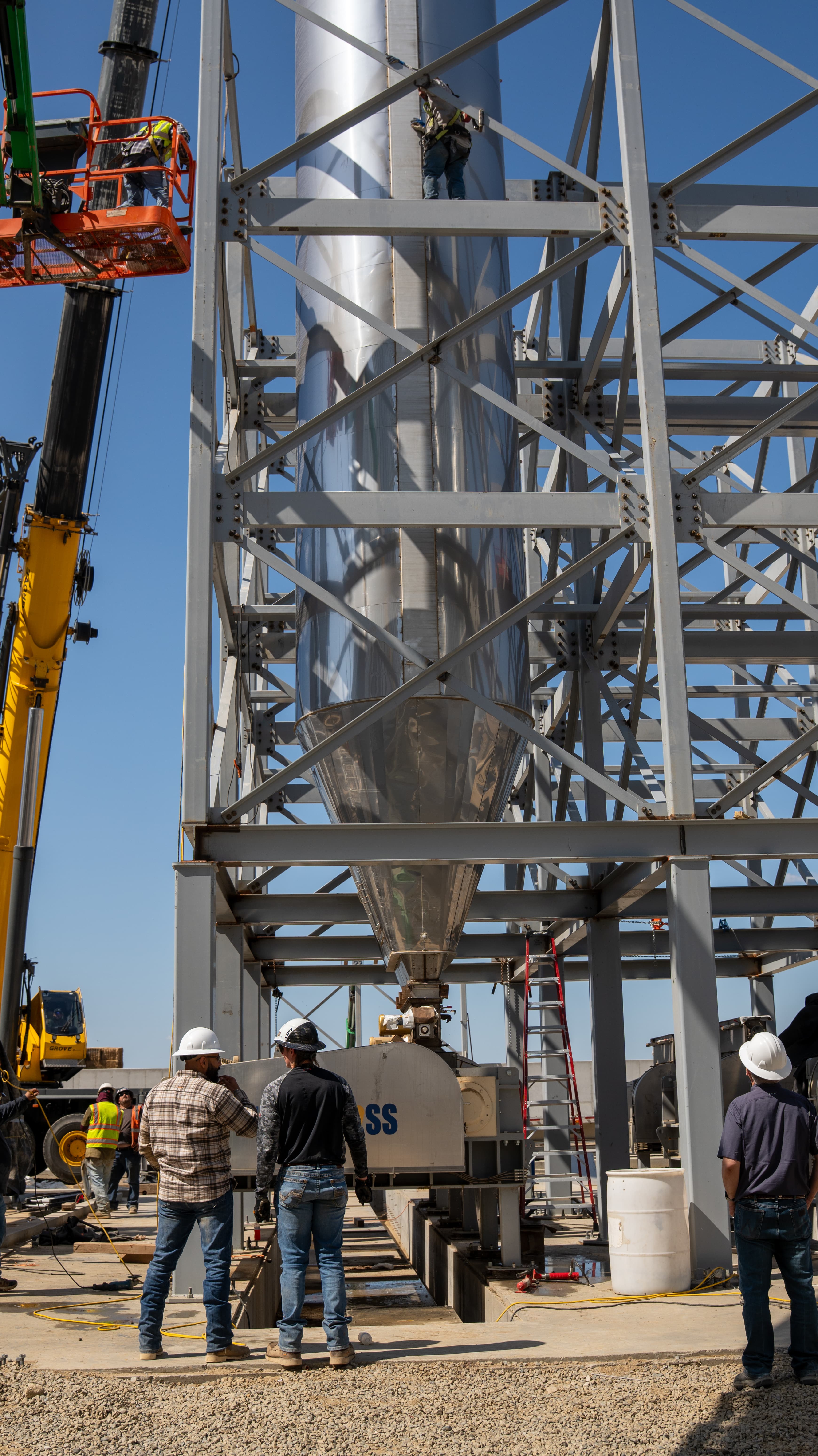 California Feed Yard Flaker and Steam Chest Installation — image 15 of 23